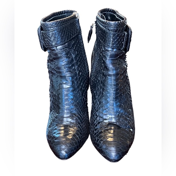 Burberry Black Python Snakeskin Ankle Boots Women’s Size 38 Style BUR435405 - Picture 6 of 13